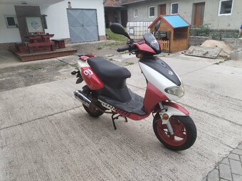 Skutr Benzhou 50 QT-6 - 2