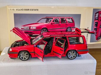 Volvo 850 T5R Combi 1:18 Autoart - 2