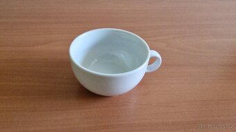 Prodám porcelánový hrnek hotelového typu stovky kusů. - 2