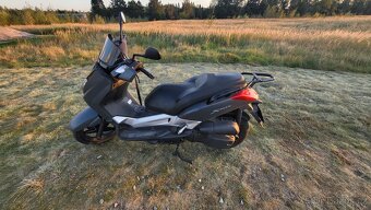 Yamaha xmax 125 - 2