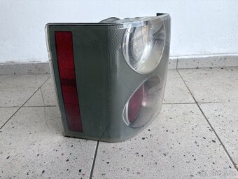 Zadní lampa Range Rover L322 - drobné poškození - 2