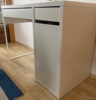 Pracovní stůl MICKE Ikea - 2