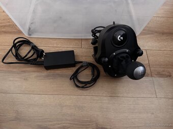 G29 Logitech volat - 2