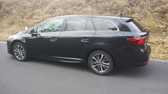 Toyota Avensis 2.0 D4D, kombi, ČR - 2