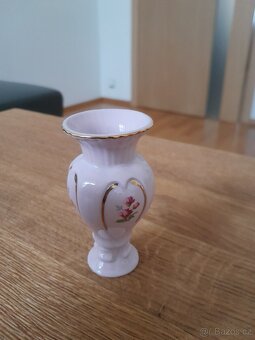 Malá růžová vázička - 2