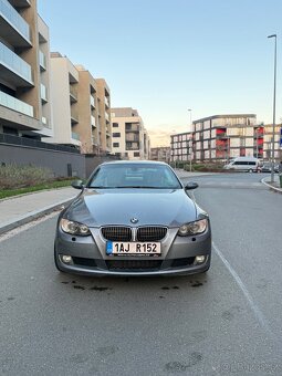 BMW 330d E93 Automat 171tis km M-packet - 2