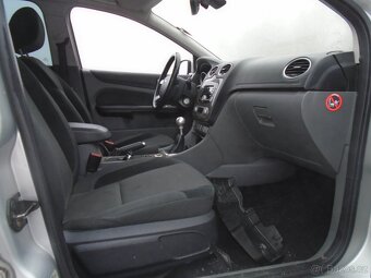 ford focus09 díly benzín - 2