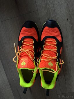 Úplně nové, nikdy nenošené - 2