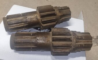 Ozubené hřídele diferenciálu- Zetor Super 50 - 2