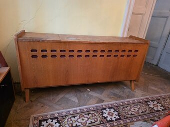 Komoda - peřiňák - 2