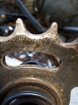 ozubené kolečko - 2