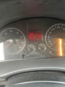 VW Caddy 7 míst - 2