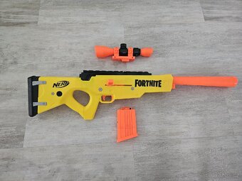 Nerf zbraně různé druhy (7 kusů) - 2