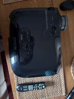 Epson emp tw 2000 - 2