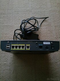Router Cisco 871-K9 - 2