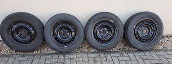 Toyota Yaris Cross, sada zimních kol 205/65/R16 - 2