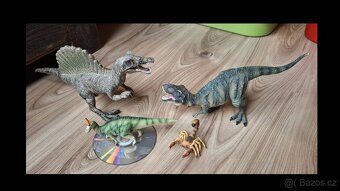 Figurky Collecta Dinosauři - T-Rex Spinosaurus Tsintaosaurus - 2