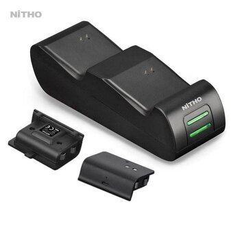 duální nabíječka pro ovladače Xbox One+ 2. Náhradní baterie - 2