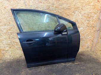 NASTROJENÉ PRAVÉ PŘEDNÍ DVEŘE CITROEN C4 2004-2009 - 2