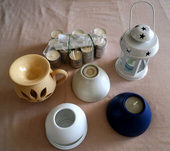 Keram. svícny, aroma lampa, lucerna + čaj. svíčky; petrželák - 2