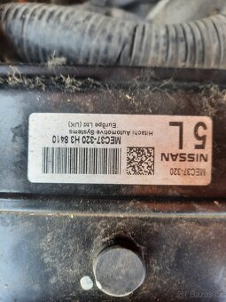 Prodám díly Nissan Micra - 2