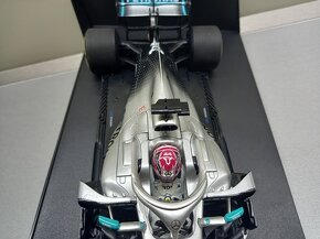 F1 GP Č.1000 MERCEDES W10 GP ČÍNA 2019 VÍTĚZ HAMILTON 1:18 - 2