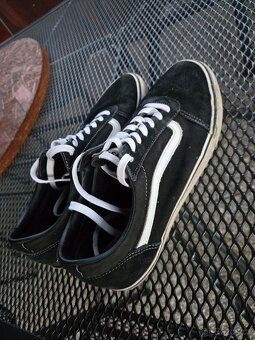 Pánské tenisky Vans velikost 45 (29,5cm). - 2