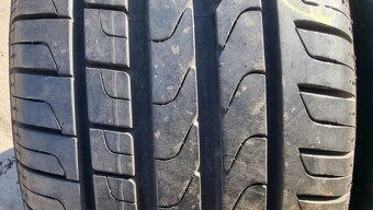 Letní pneu 235/40/19 Pirelli - 2