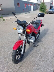 2014 SYM XS 125 R , najeto 330 km, po servisu - nová motorka - 2