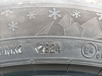 Zimní 205/55 R17 - 2