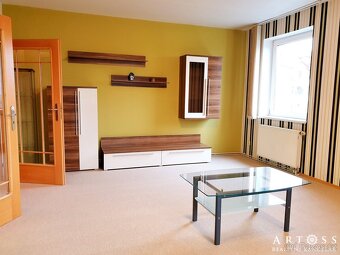 Pronájem prostorného cihlového bytu 2+1, 85 m2, Bílovice nad - 2
