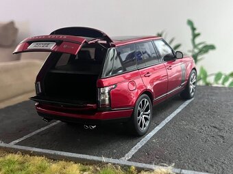 1:18 RANGE ROVER SV - Autobiography Dynamic - 2
