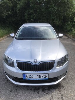 Škoda octavia-M1 Sedan, Plná výbava - 2