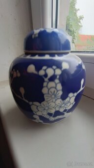 Čínská porcelánová dóza - 2