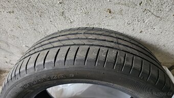 Nove Bridgestone Turanza 6 205/55 R17 95V - 2