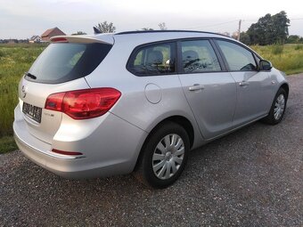 OPEL ASTRA model J KOMBI 1,6 CTDi RV 2015,,,ZA 159,,, - 2