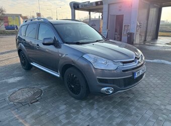 Citroen C-crosser 2.2HDi r.2008 115kw - 2