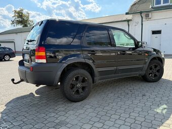 Ford Maverick XLT 3.0 V6 4x4 (2004) 149 kW - 2