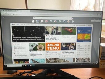 Stolni pc komplet s monitorem . - 2