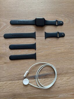 Apple Watch Series 7 45mm - 2