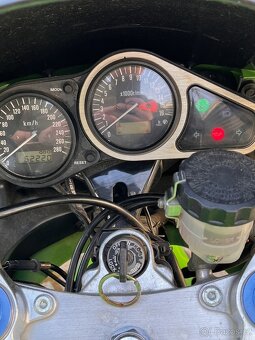 Kawasaki Ninja ZX6R rv. 98 - 2