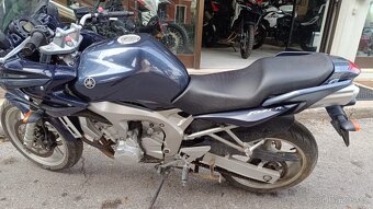Yamaha FZ 6 S Fazer (2003) velmi pěkný, jen 29 tis.km - 2