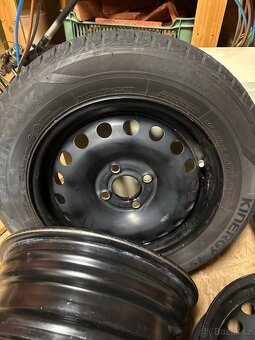 Prodám pneumatiky 2x165/70 r14 celoroční 2x disk bez pneu - 2