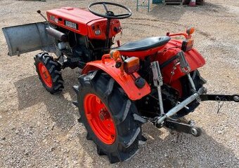 🟥 Malotraktor Kubota B7000 4x4🟥 - 2