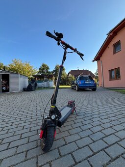 Elektrokoloběžka Kugoo Kirin M4 Pro – rychlá, dojezd až 70km - 2