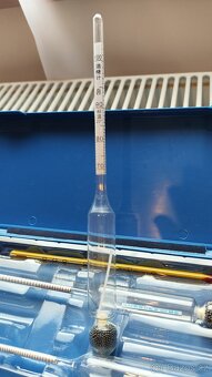 Lihoměr s teploměrem 0 - 100% souprava - 2