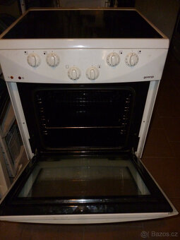 elektrický sporák gorenje na 230v ,šířka 60cm - 2