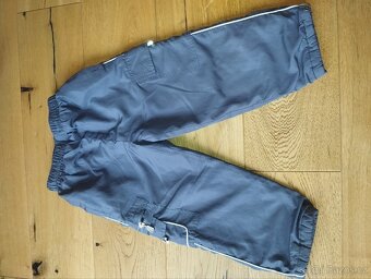 Chlapecké dětské vyteplené kalhoty, nepoškozené, vel. 110 - 2