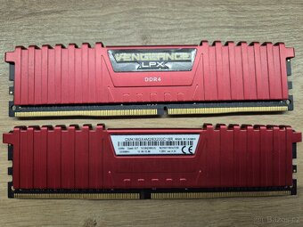 RAM Corsair Vengeance LPX 16GB (2×8GB) DDR4

3200 MHz - 2