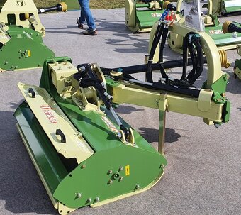 Mulčovač priekopový za malotraktor, STARK125 - 145 cm - 2